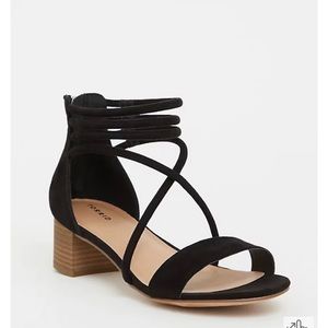 TORRID STRAPPY LOW BLOCK HEEL (WW)